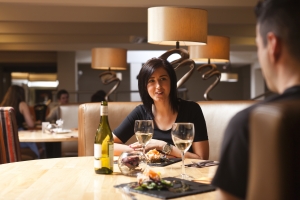 wine-dine-derry-1